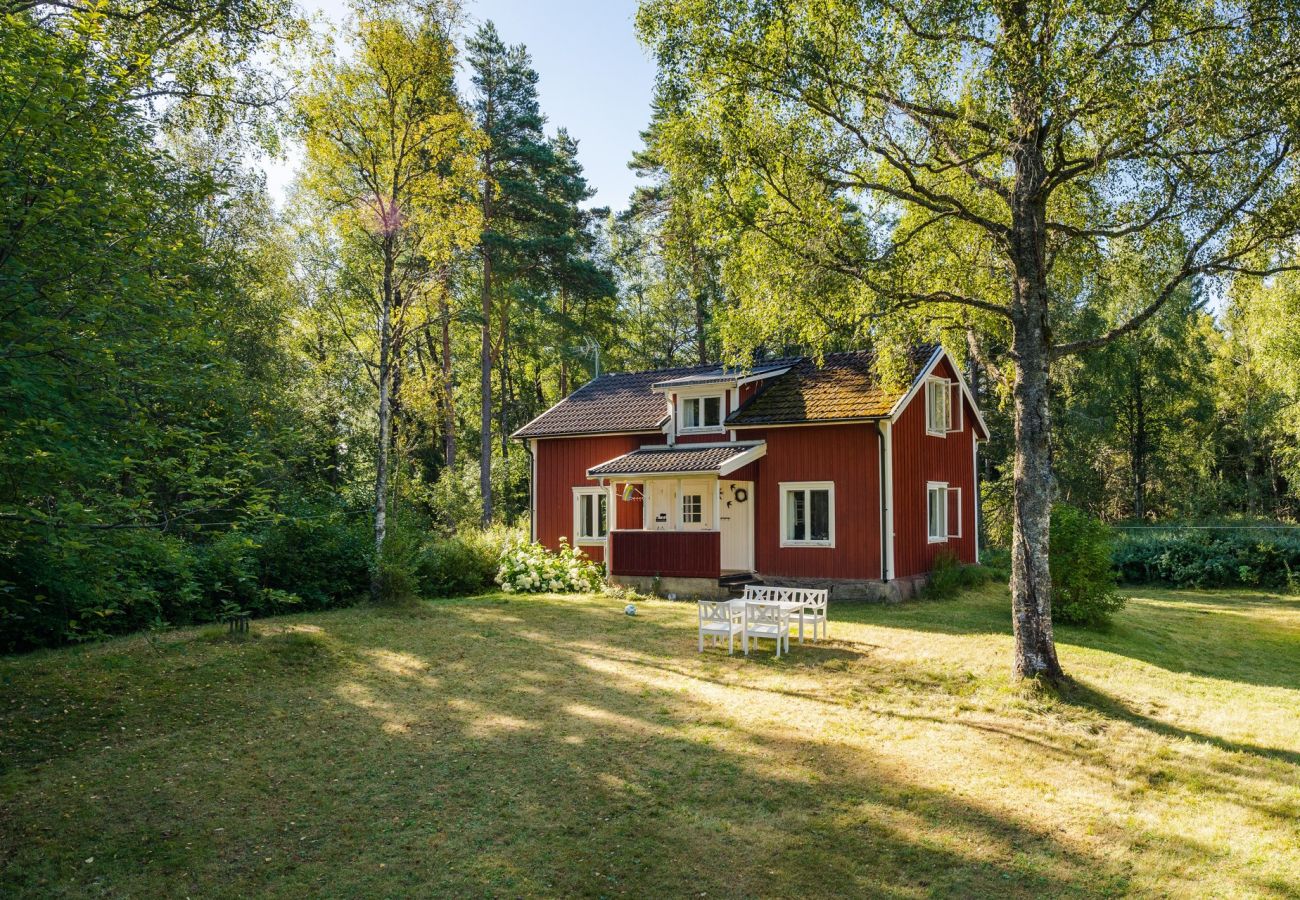 House in Månsarp - Nice cottage privately in Rasjö, Månsarp | SE07002