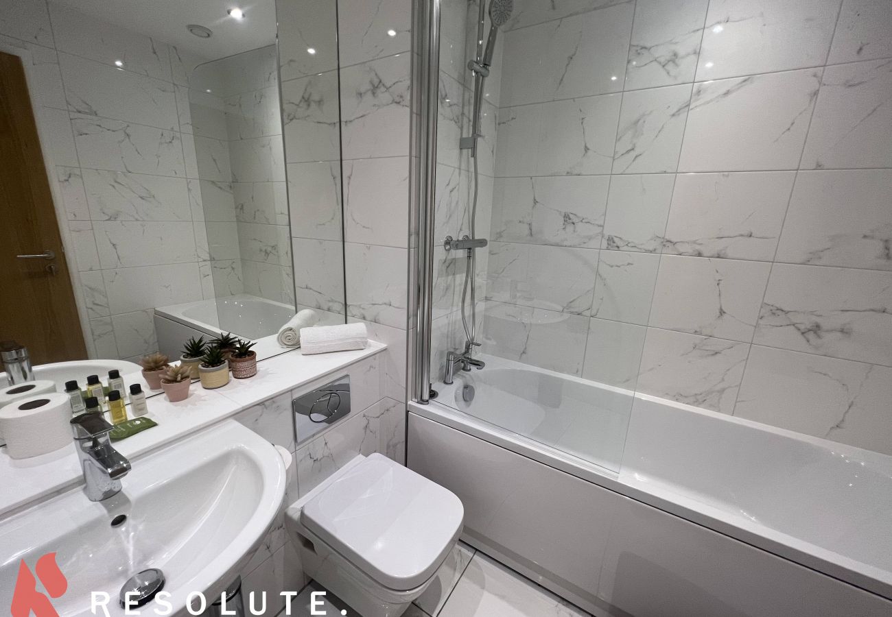 Apartment in Birmingham - ★ New Luxury Spacious 2 Bed with En Suite Apartment 