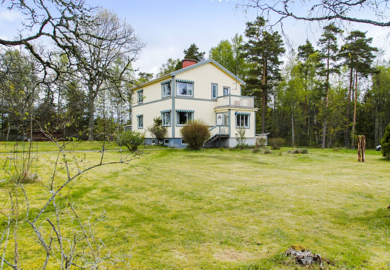 House in Lidhult - Nice holiday home in Grimshult with proximity to Lidhult in Sm&aring;land |SE06009