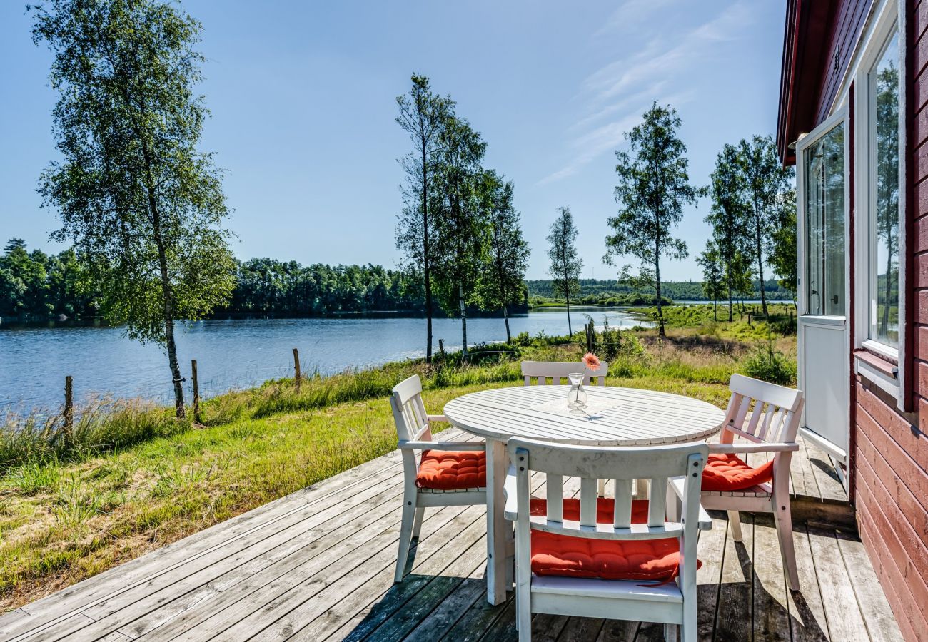 House in Hamneda - StayNordic | Holiday home with lovely views of the lake Hängasjön | SE06015