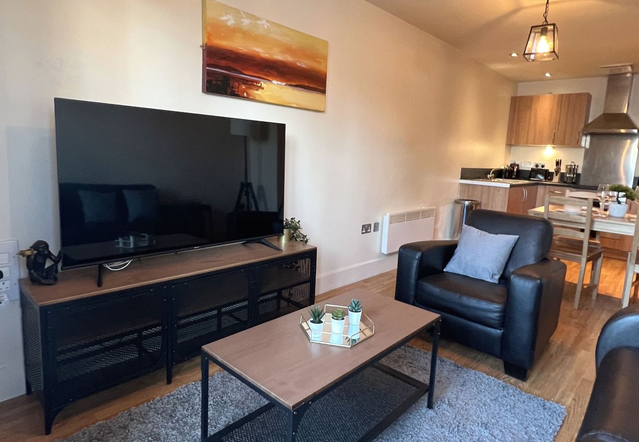 Apartment in Birmingham - ★ New Renovated Arcadian Centre - One Bedroom - Balcony - Sofa Bed