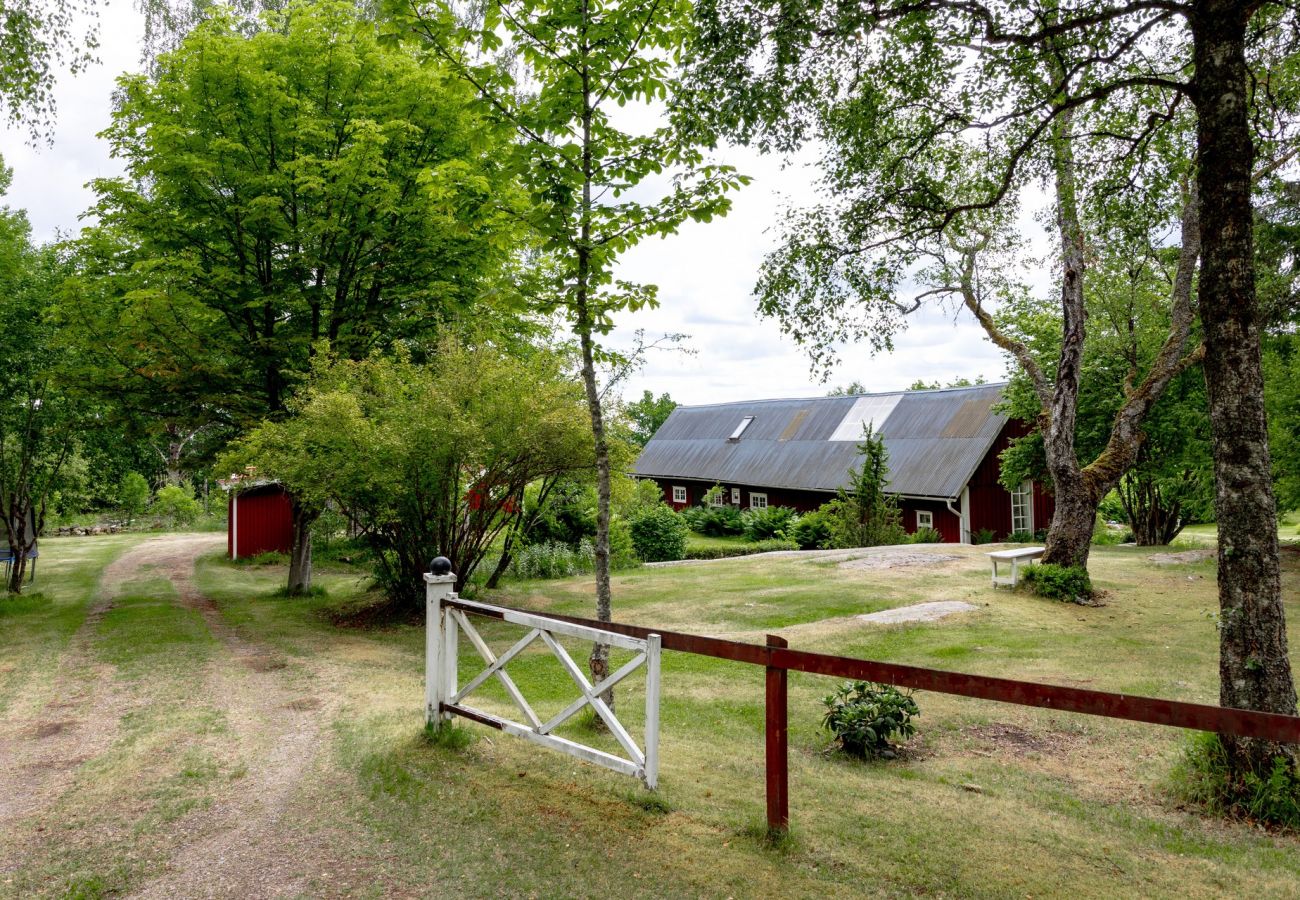 House in Bor -  Charming holiday house with unique garden outside Värnamo | SE07039