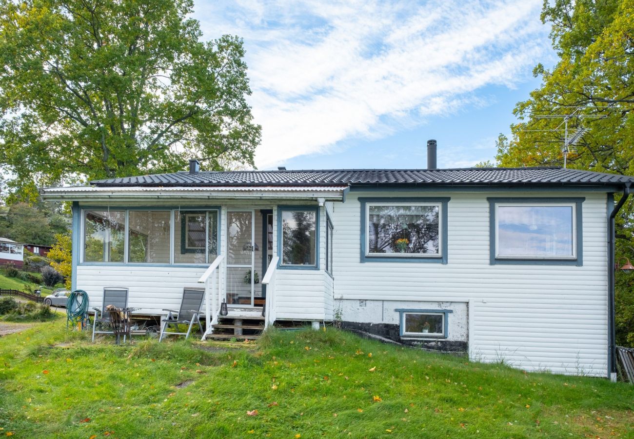 House in Mariefred - Unique cottage with a view of Mälaren, Mariefred | SE14020