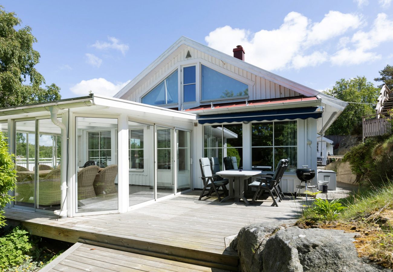 House in Kärna - Holiday home in Kärna, Bohuslän near salty baths | SE09034