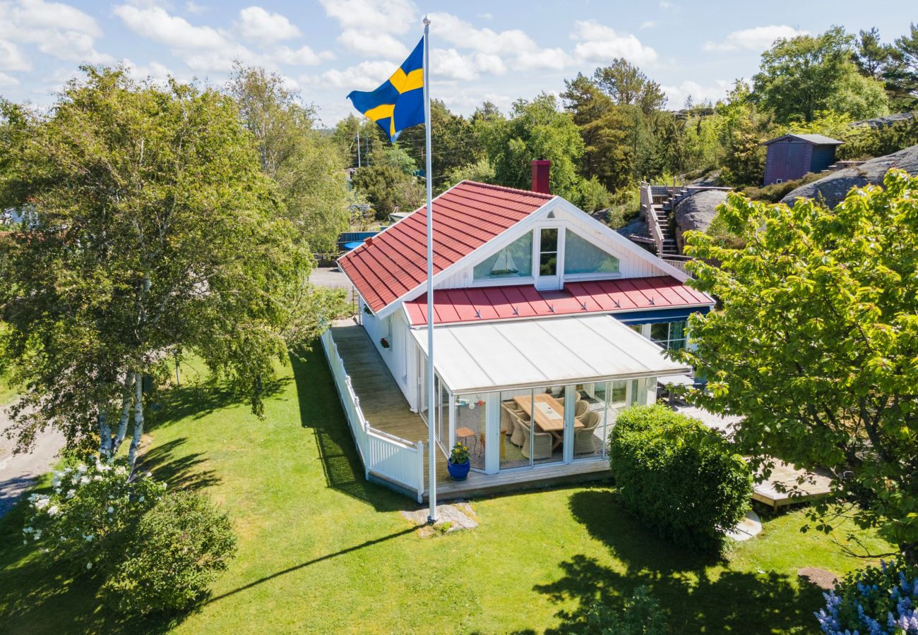 House in Kärna - Holiday home in Kärna, Bohuslän near salty baths | SE09034