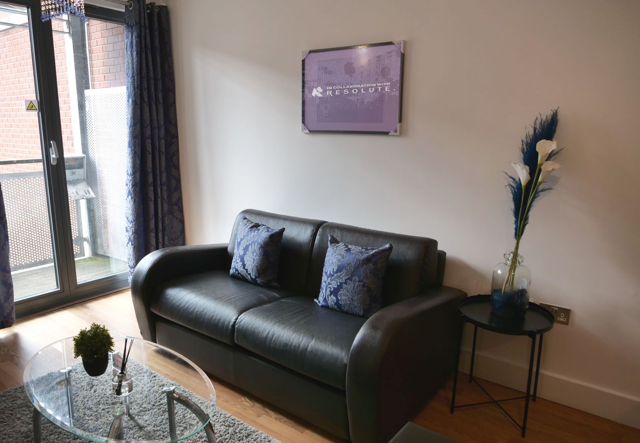 Apartment in Birmingham - ★ Arcadian Centre - Deluxe 2 Bed - Balcony 