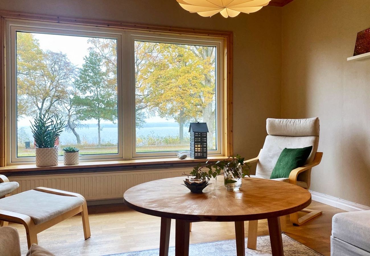 House in Lönashult - Nice holiday home with a view of lake Åsnen in Hulevik, Lönashult | SE06056