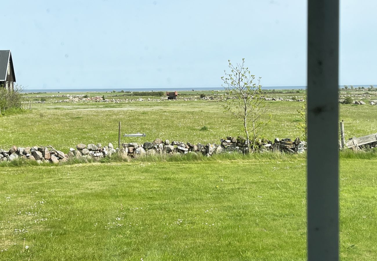 House in Mörbylånga - Red cozy cottage with sea view | SE04035