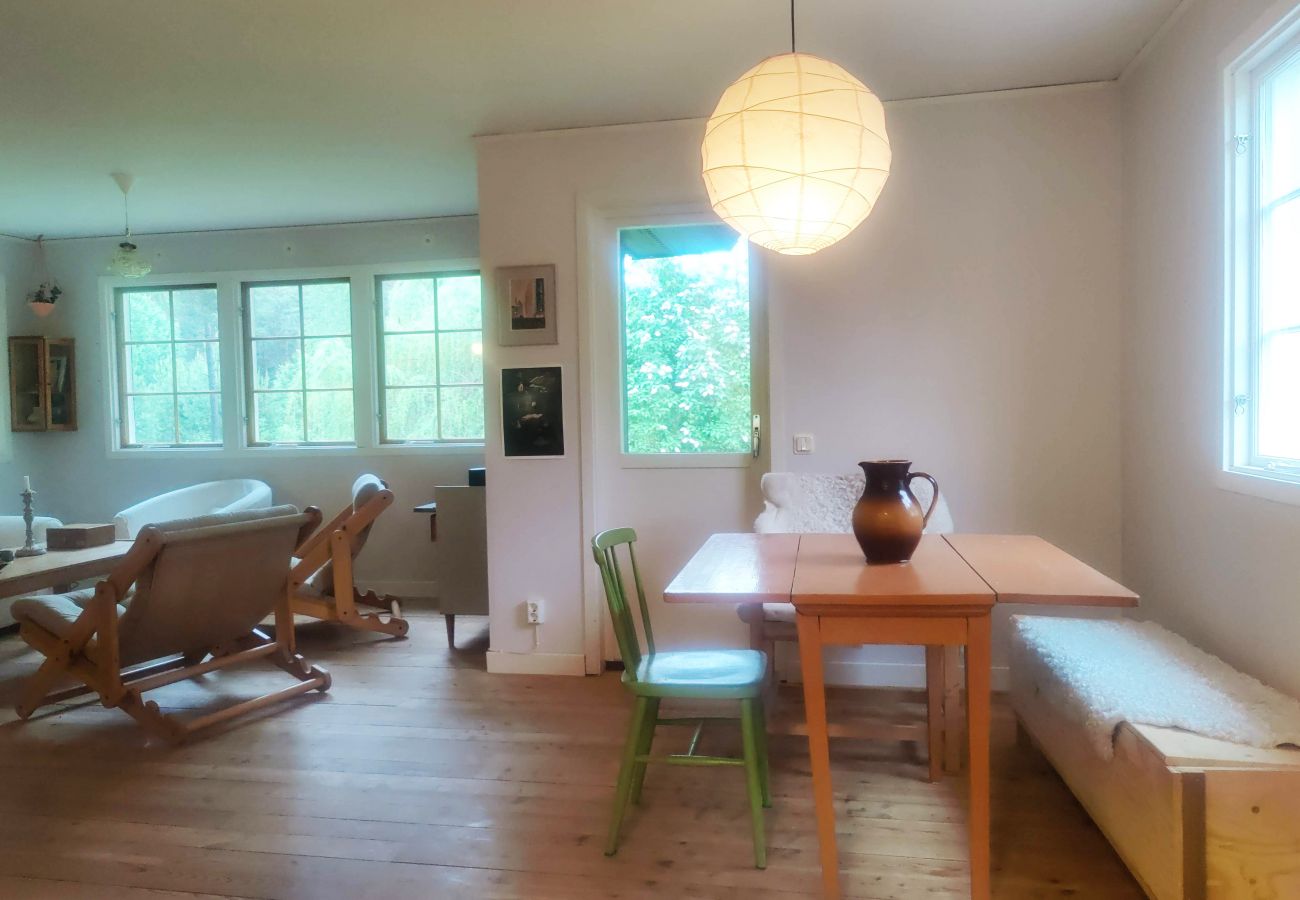 House in Lärbro - Cozy holiday house near Slite with nice baths | SE12022