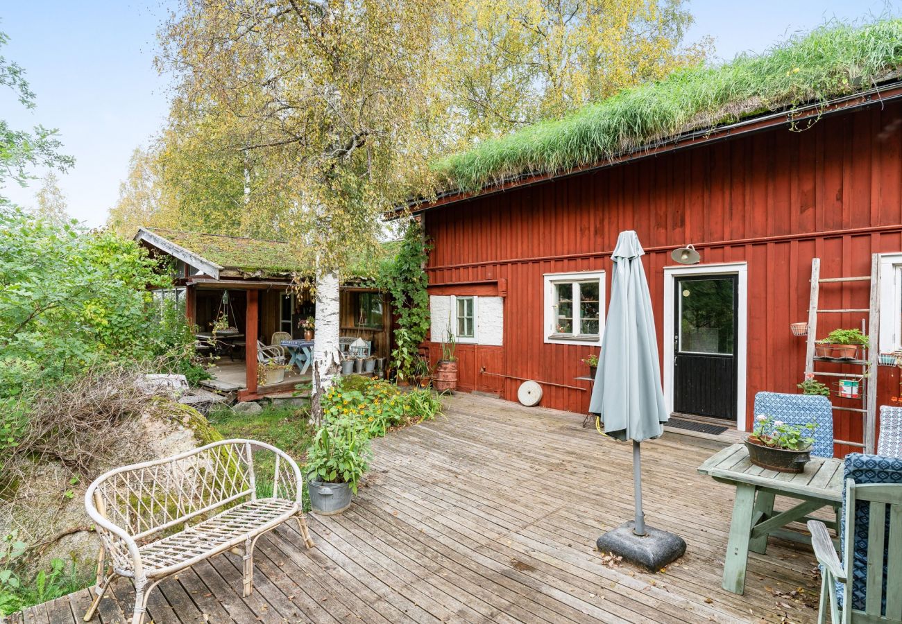 House in Kungsgården - Charming holiday home in Kungsgården, Gästrikland | SE20007