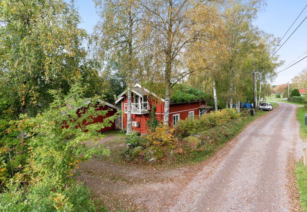 House in Kungsgården - Charming holiday home in Kungsgården, Gästrikland | SE20007